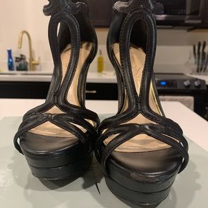 Black Jessica Simpson heels